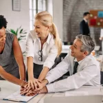 Data Talk: Best Apps, Code Tips, Cool Gear, Tech News, AI Hyp